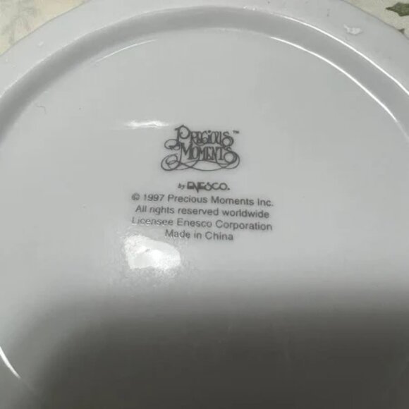 Precious Moments “White Christmas” Musical Bell Box — Girl Mailing Snowball - Picture 12 of 12